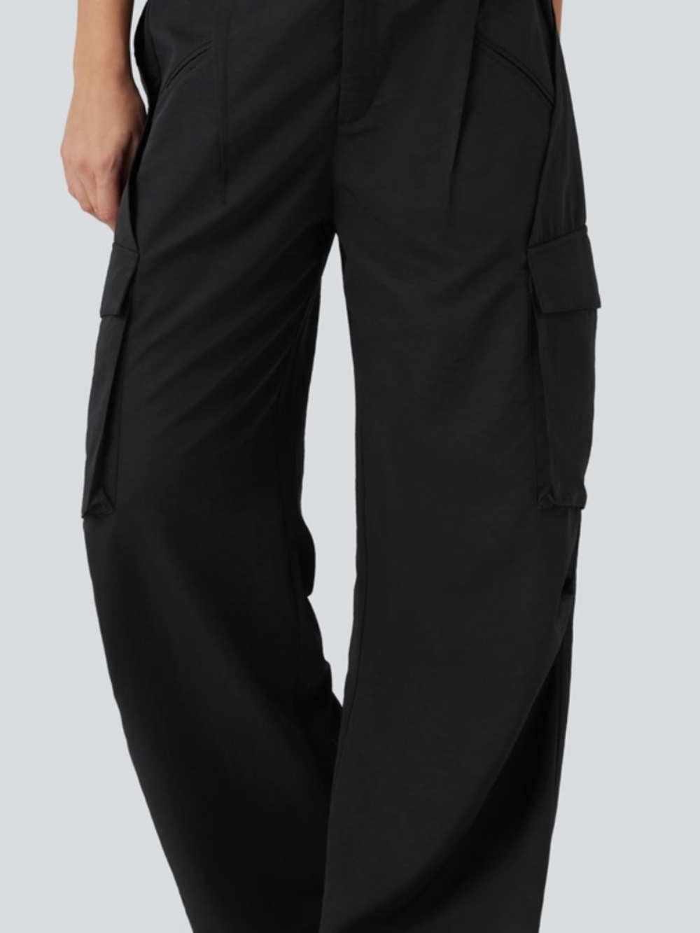 BNWT Halara Women's Cargo Pants Black Size Small 4-6